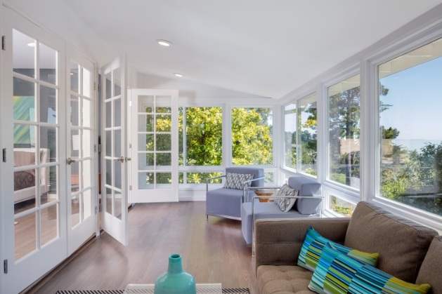 Custom window service